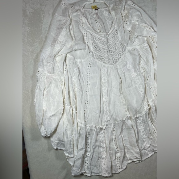 Free People Medium Boho Lace Cotton White Tunic Blouse Flowey Chic Drape Shirt - Picture 5 of 8